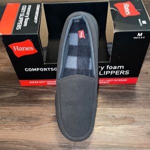 Hanes ComfortSoft Men’s Medium 8-9 Memory Foam Slippers